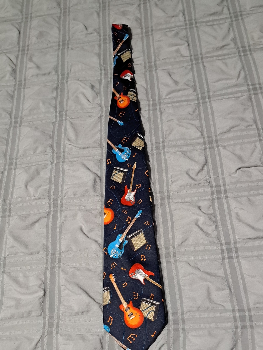 Navy Men's Tie with Guitar Motif NWOT